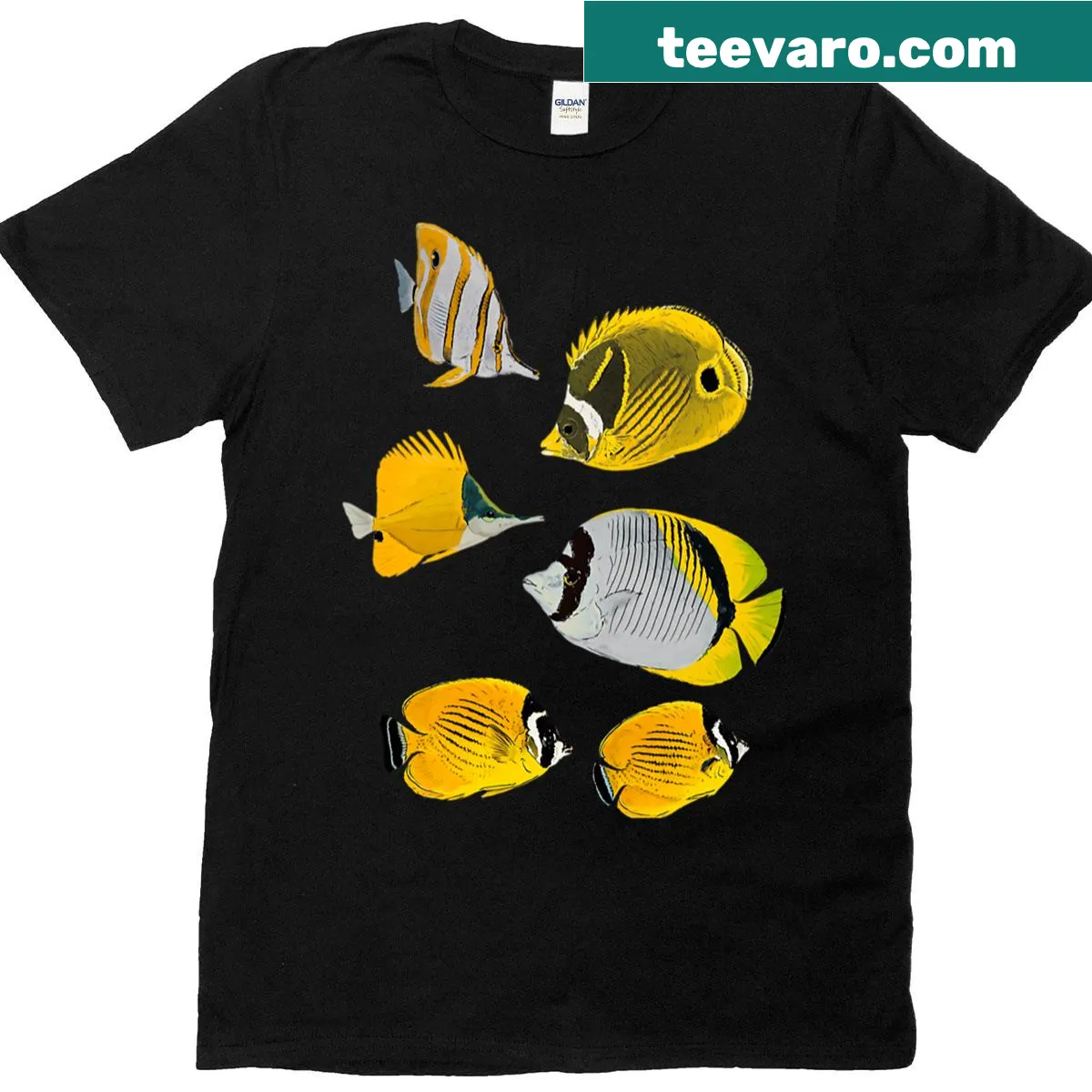 Illustration of tropical yellow butterflyfish on a T-shirt — on a men's t-shirt