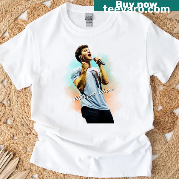 T-shirt featuring Wincent Weiss name in bold text