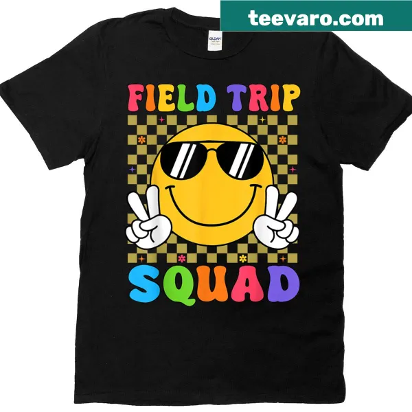 Retro-style 'Field Trip Squad' T-shirt with a smile graphic