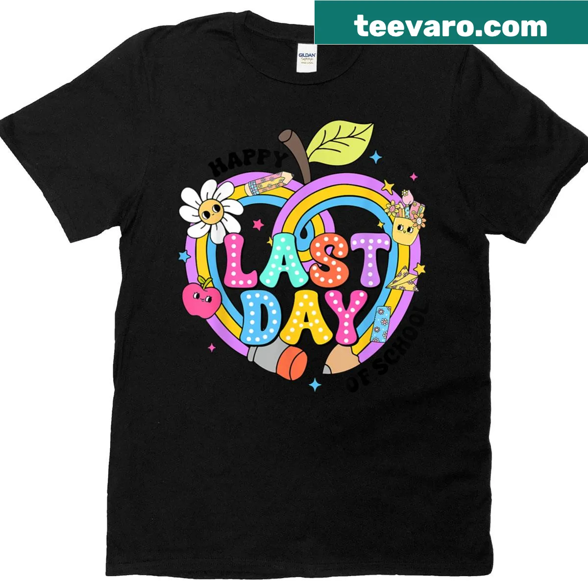 Cheerful t-shirt celebrating the last day of school for teachers and students — on a men's t-shirt