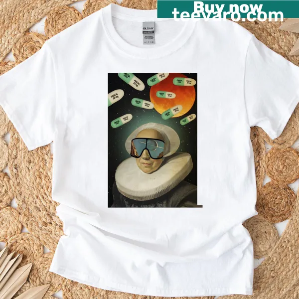 T-shirt showcasing a virtual reality design for tech and gaming enthusiasts.