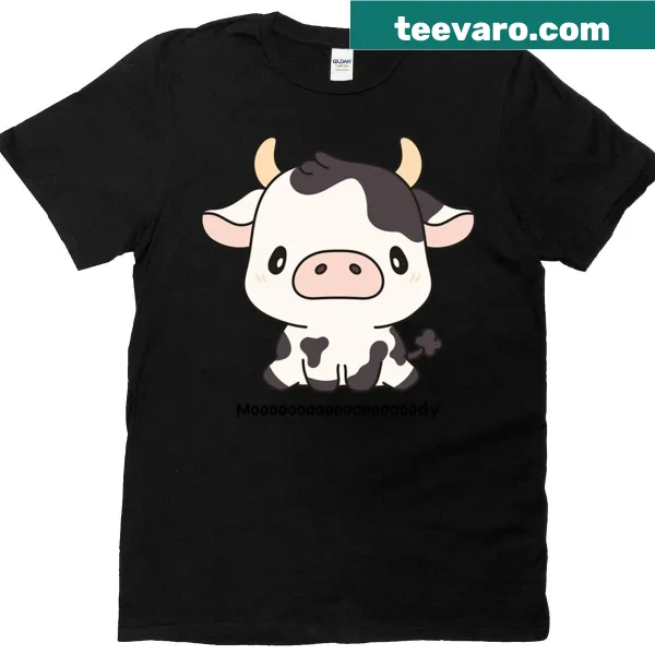 Oversized T-shirt featuring a cute moody cow graphic