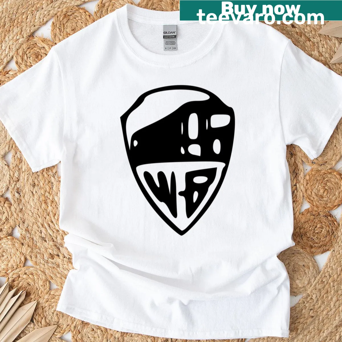 Vintage Warner Bros logo on an oversized T-shirt — on a men's t-shirt