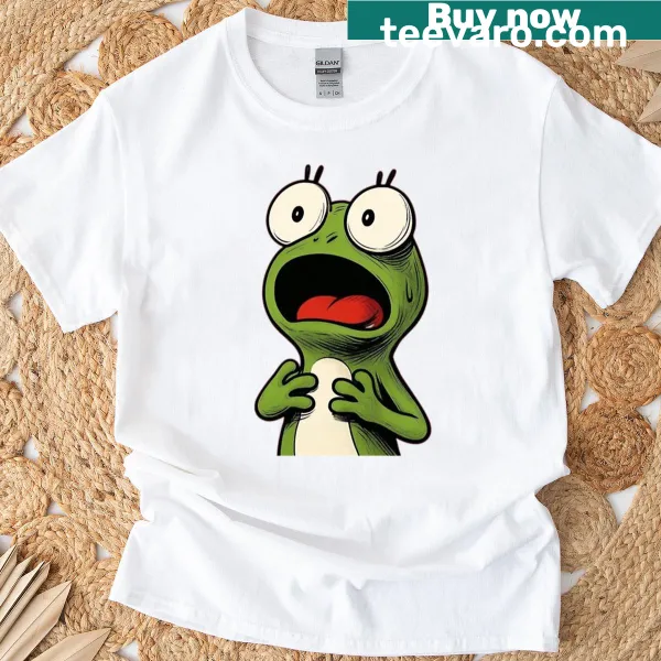 T-shirt with a playful lizard design for families