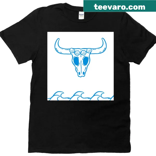 Coastal-themed skull illustration on a premium t-shirt