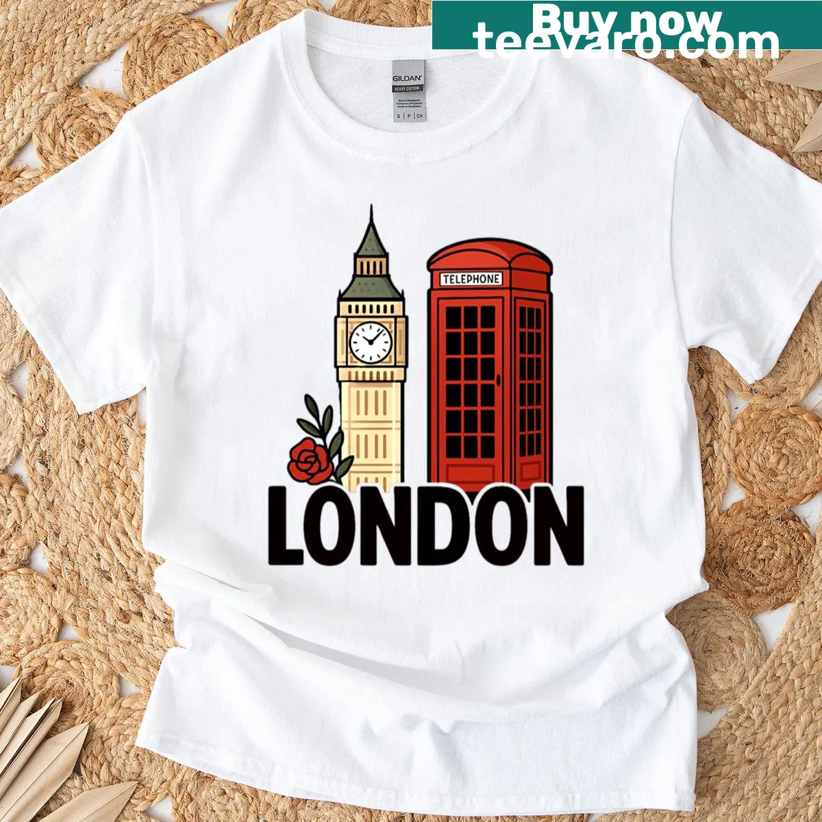 Illustration of Big Ben and a red phone booth on T-shirt — on a men's t-shirt