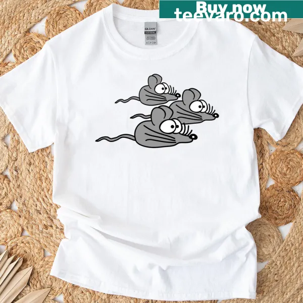 Cartoon mice family design for kids T-shirt