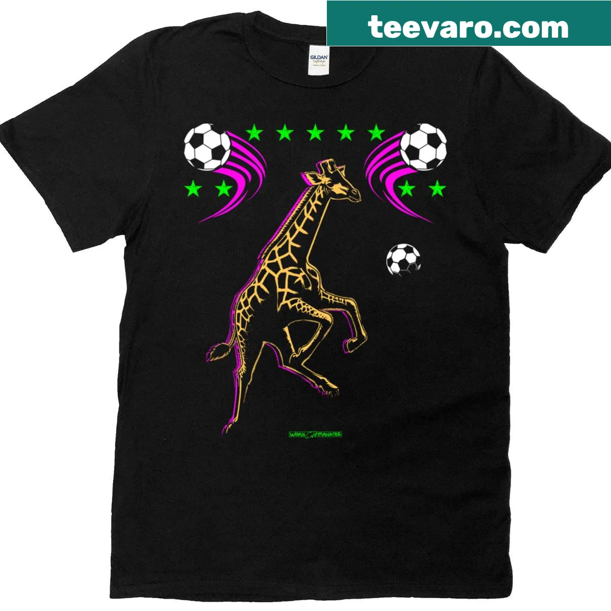Funny soccer giraffe graphic T-shirt for gamers — on a men's t-shirt