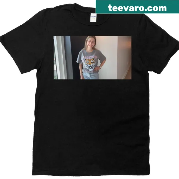 Cute animal graphic T-shirt for women