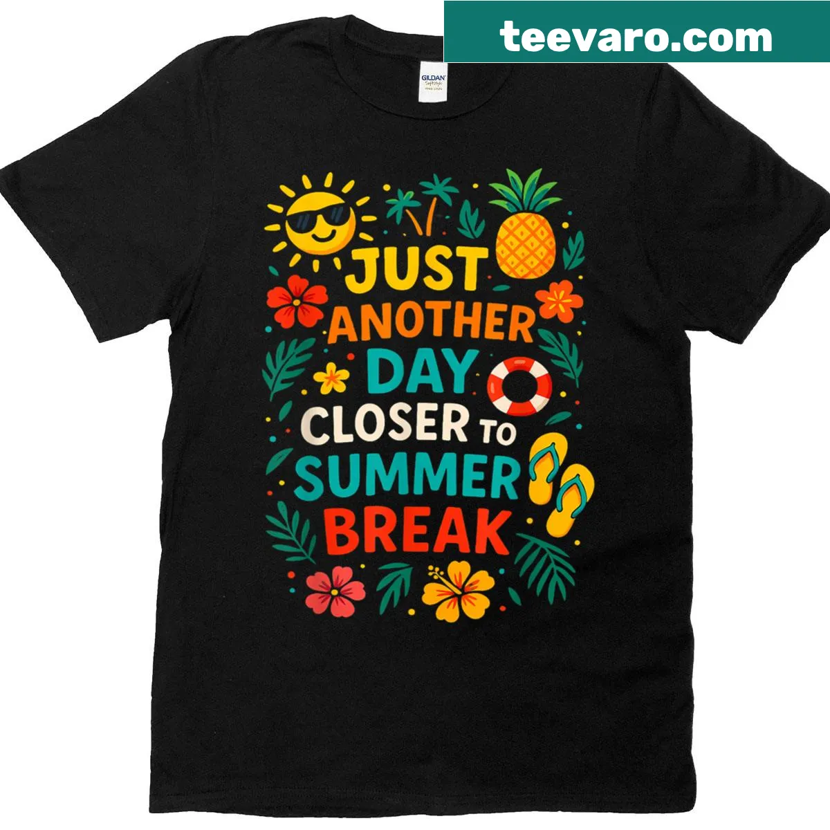 Celebratory T-shirt with text about the last day of school — on a men's t-shirt