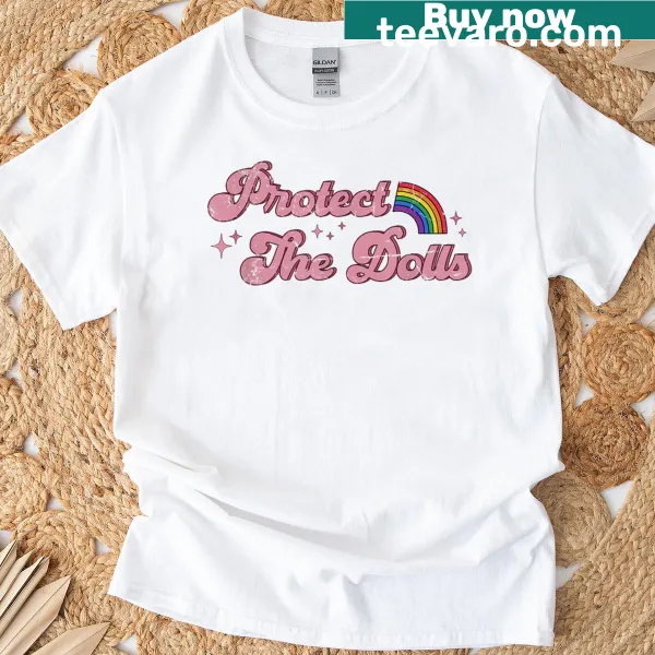 Graphic T-shirt promoting gender equality and human rights