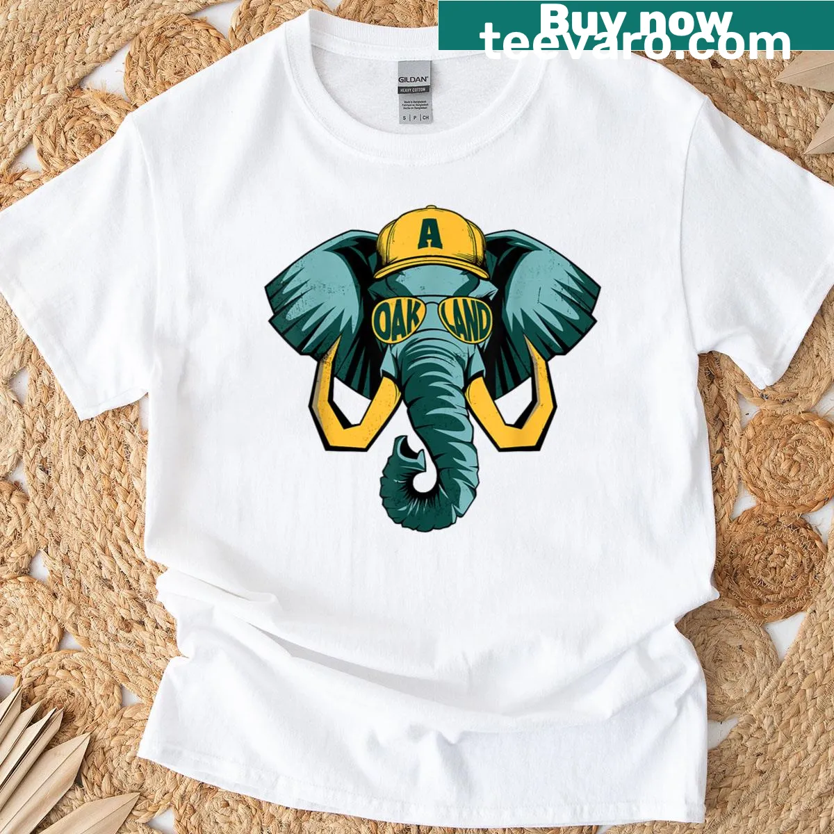 Retro T-shirt with lovely animal art inspired by Oakland. — on a men's t-shirt
