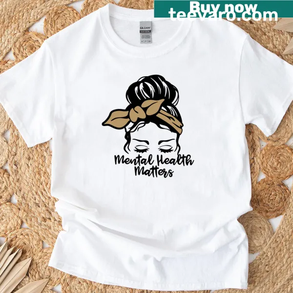 Trendy oversized t-shirt with 'Mental Health Matters' text design