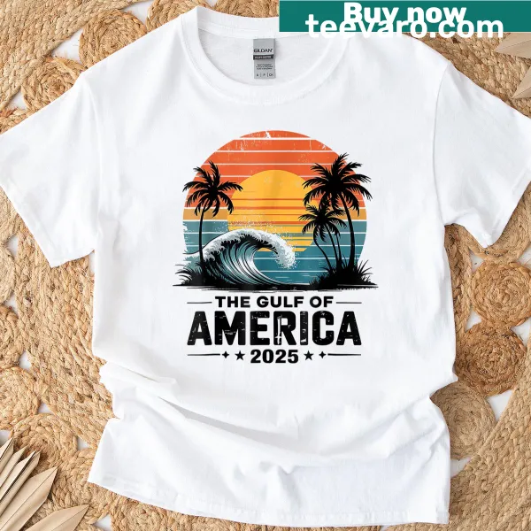 Vintage-style T-shirt featuring the American flag and Mexico elements