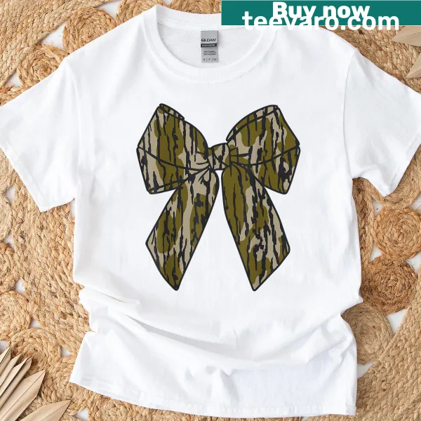 Camo t-shirt featuring a cute bow graphic for hunters