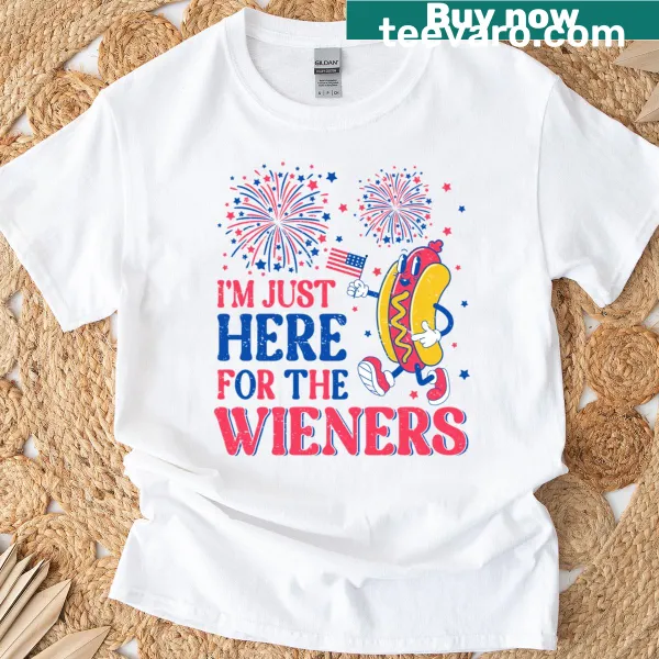 Funny T-shirt for Fourth of July with hot dog theme