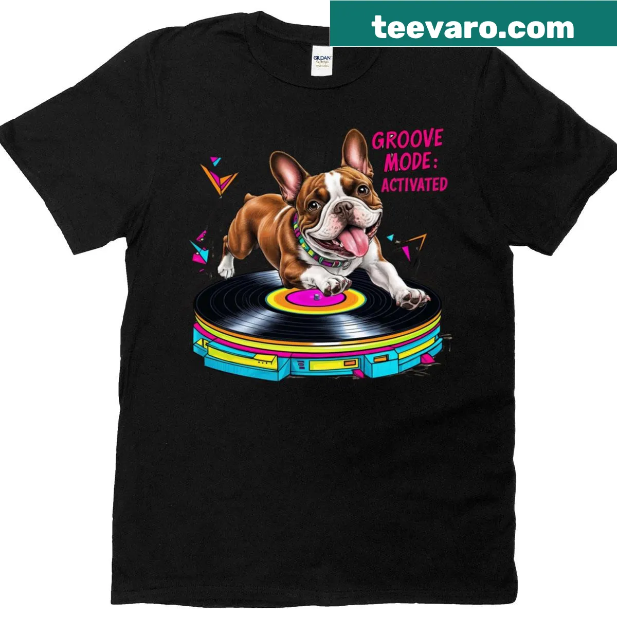 Oversized T-shirt with funky bulldog DJ graphic — on a men's t-shirt