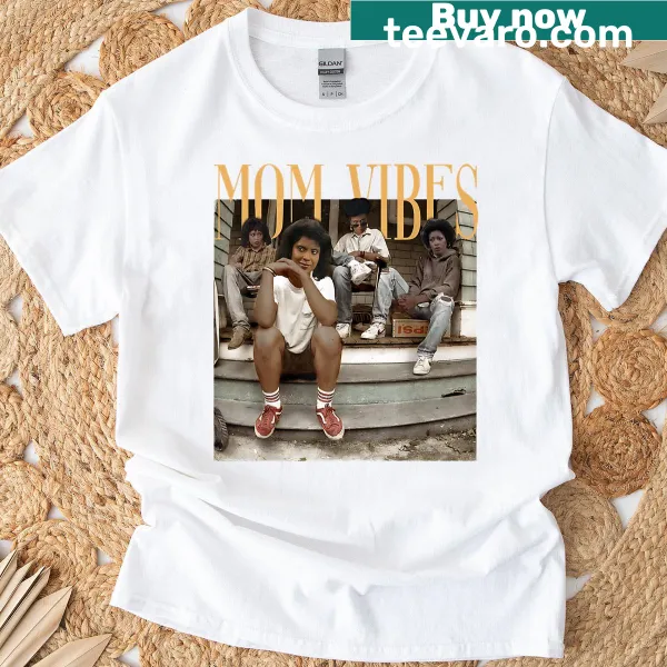 Vintage-style t-shirt celebrating retro mom vibes with a bold graphic.
