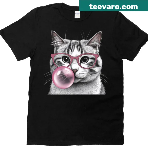 Illustration of a kitten with bubblegum glasses on a T-shirt