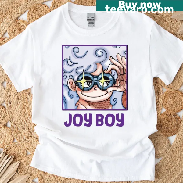 Gear 5 Luffy T-shirt with dynamic illustration