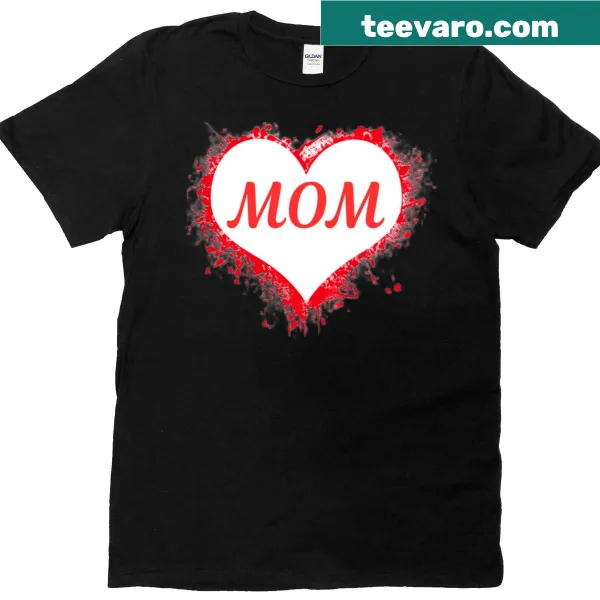 T-shirt with a heartwarming design celebrating motherhood.