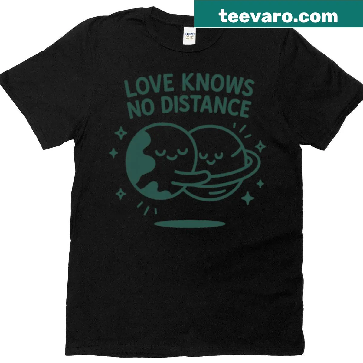 Cartoon illustration of Earth and Saturn on an oversized T-shirt — on a men's t-shirt