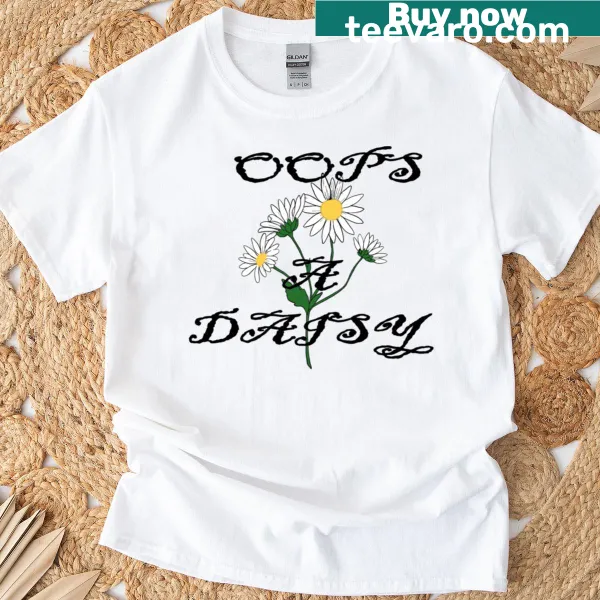 Whimsical daisy floral design T-shirt