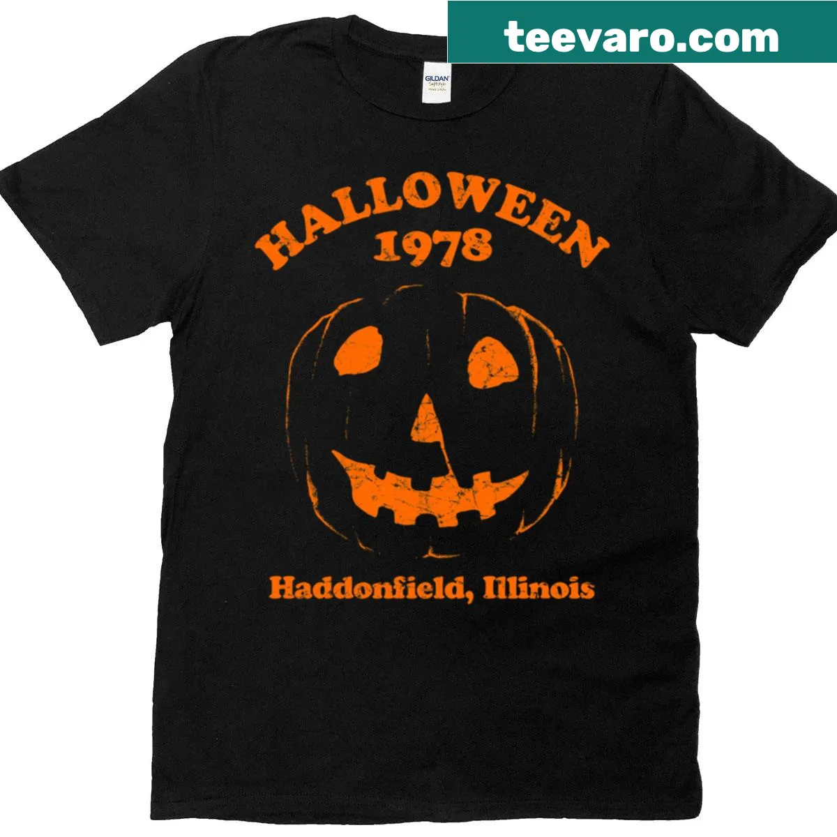 Vintage Halloween 1978 graphic with Myers pumpkin on a t-shirt — on a men's t-shirt