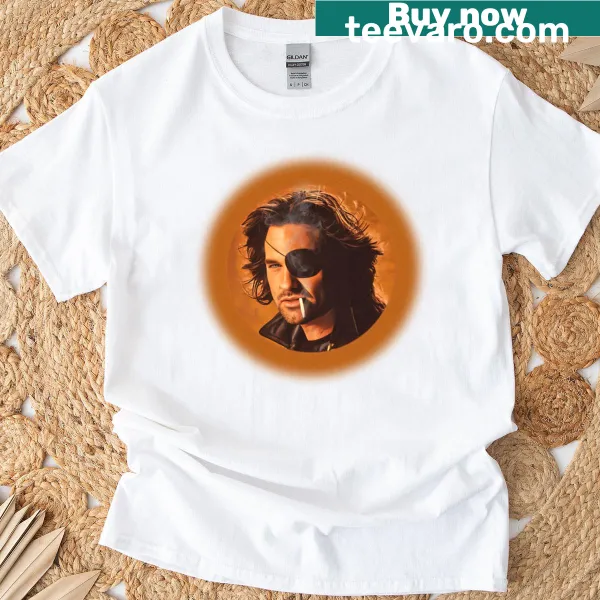 Graphic of Snake Plissken from Escape From New York on a T-shirt