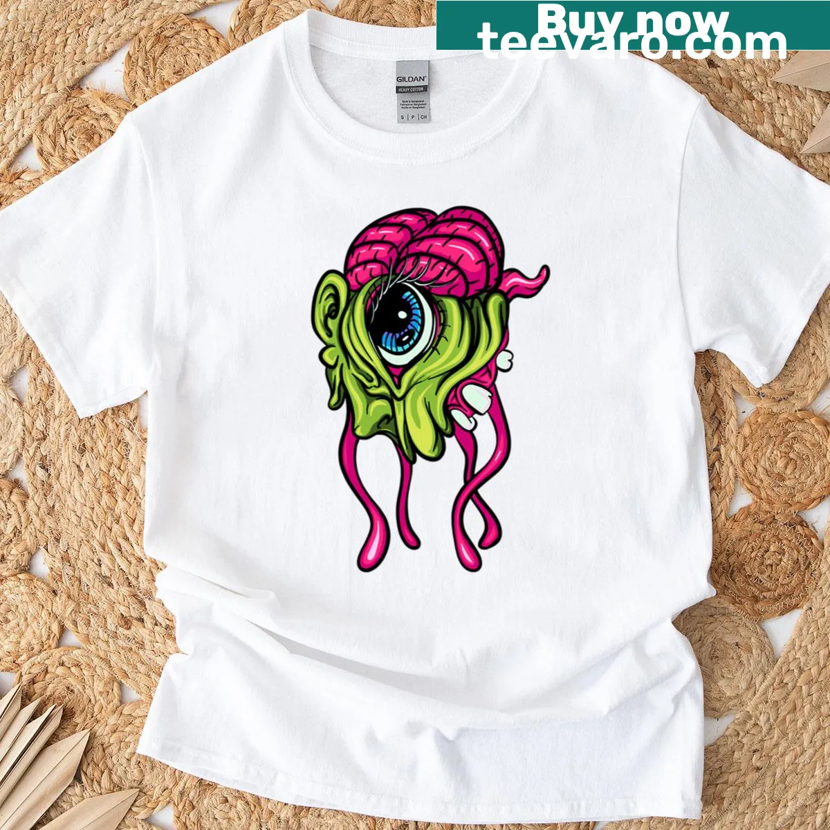 Illustration of a cute creepy eye and brain on a T-shirt — on a men's t-shirt