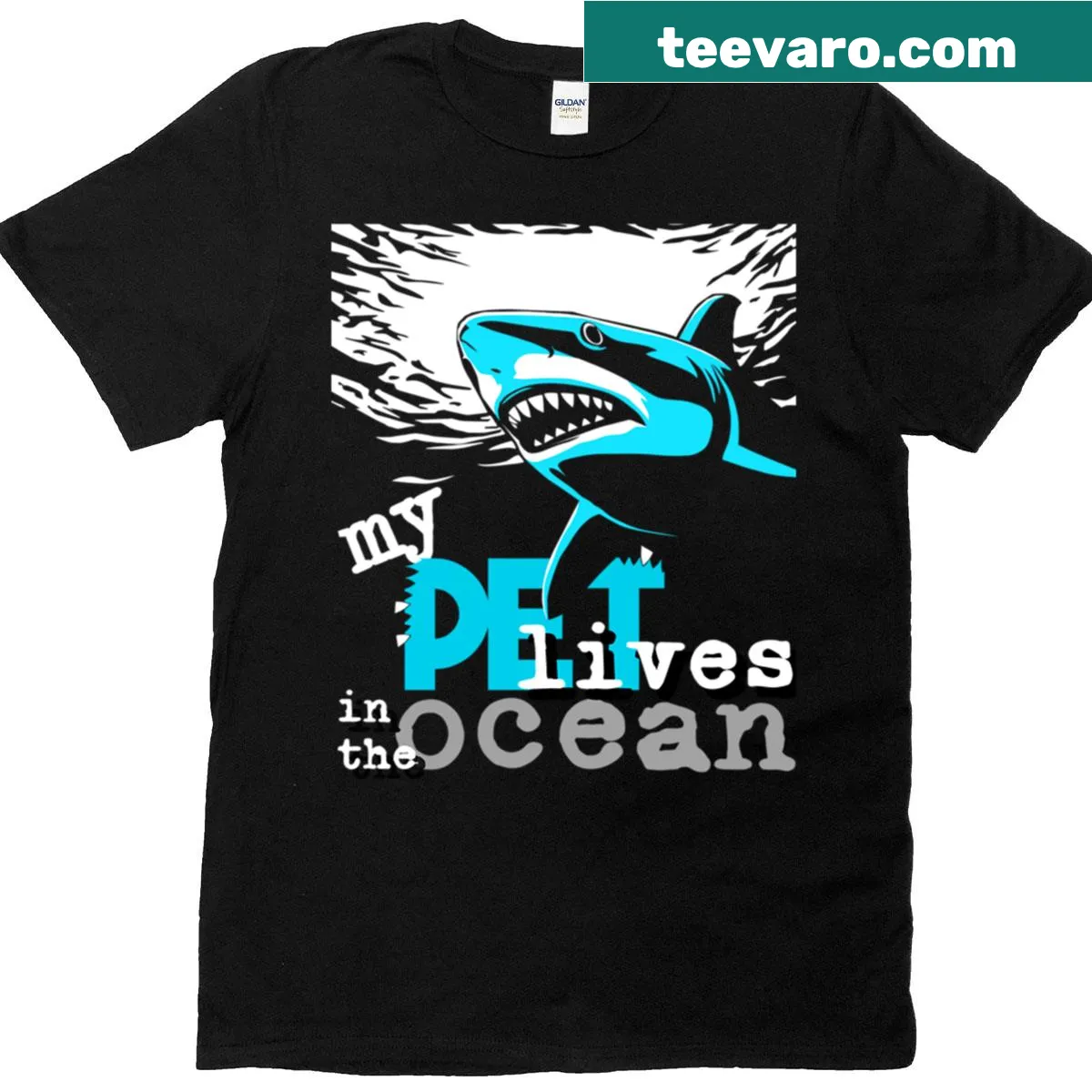 T-shirt featuring the humorous phrase 'My Shark Pet Lives In The Ocean' — on a men's t-shirt