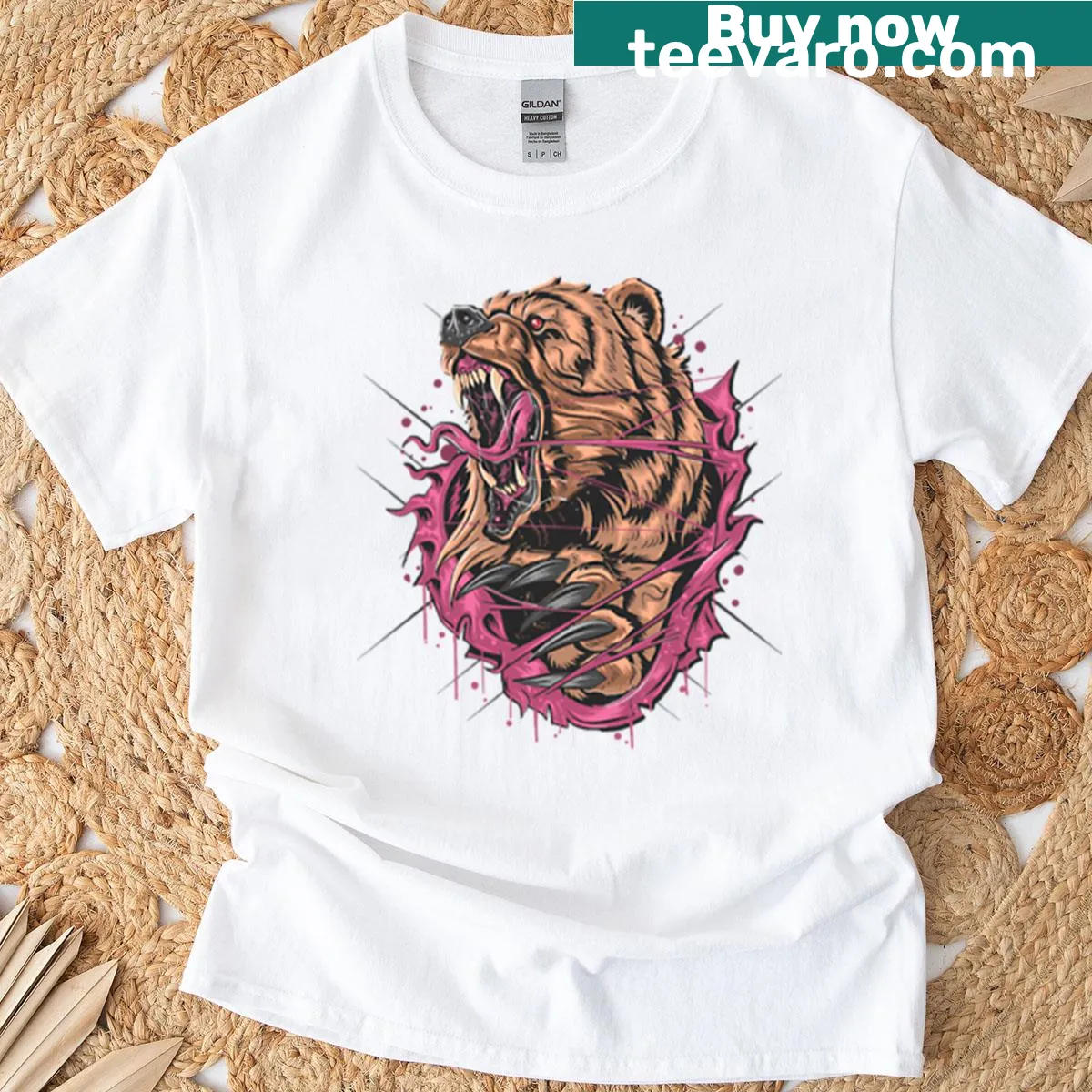 Charming bear illustration on a casual t-shirt — on a men's t-shirt