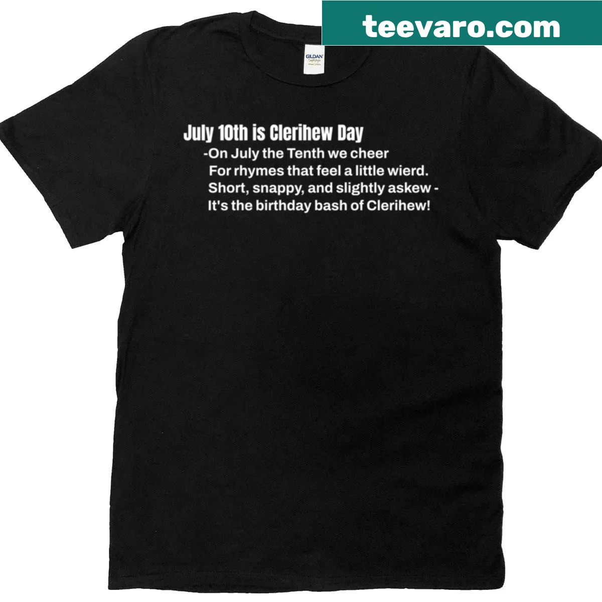 T-shirt with bold graphic celebrating national holidays — on a men's t-shirt