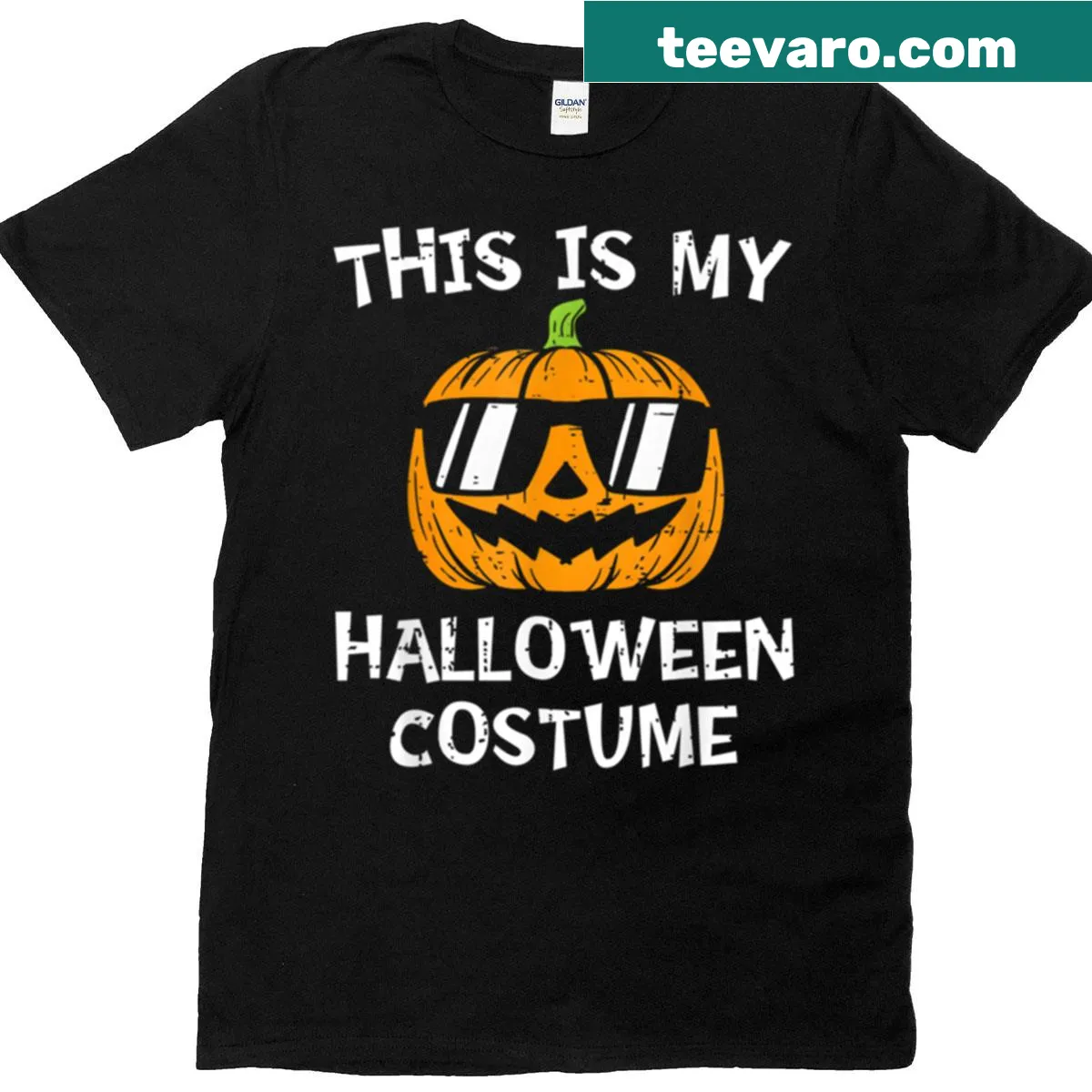 Cute pumpkin graphic on kids' T-shirt for Halloween — on a men's t-shirt