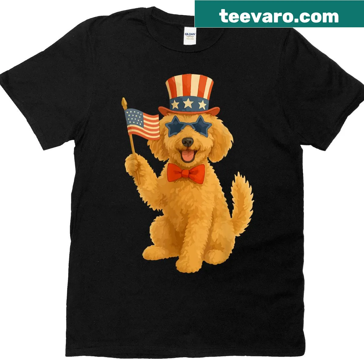 Patriotic illustration of a Goldendoodle for the 4th of July on a t-shirt — on a men's t-shirt