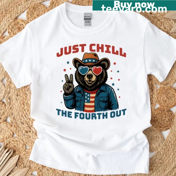 Funny t-shirt featuring a relaxed bear with patriotic theme