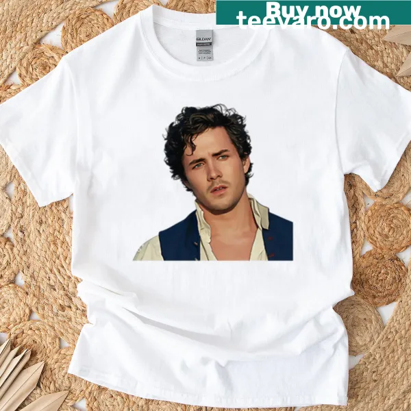 Stylish T-shirt featuring the name Jonah Hauer-King