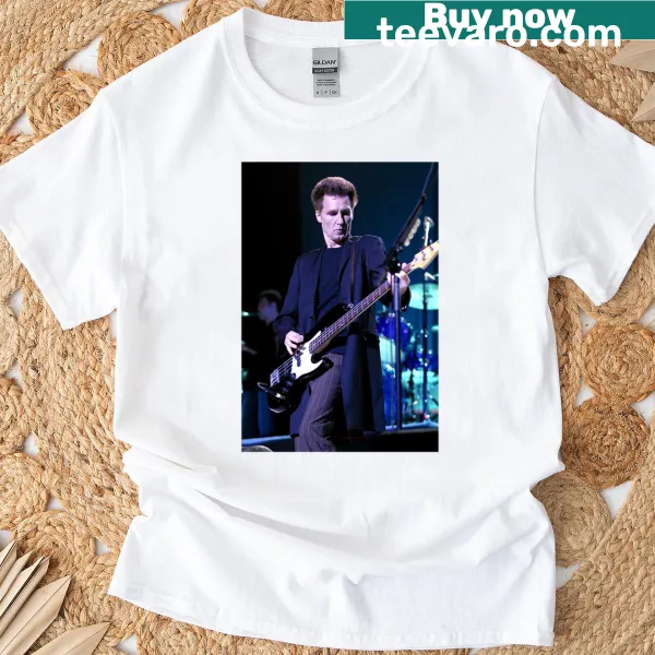 Oversized t-shirt featuring John Waite's 'Photograph' graphic