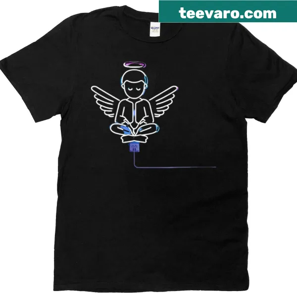 Oversized T-shirt with neon angel design for digital recharge and meditation