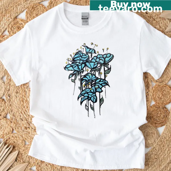 Abstract floral design on a fitted T-shirt.