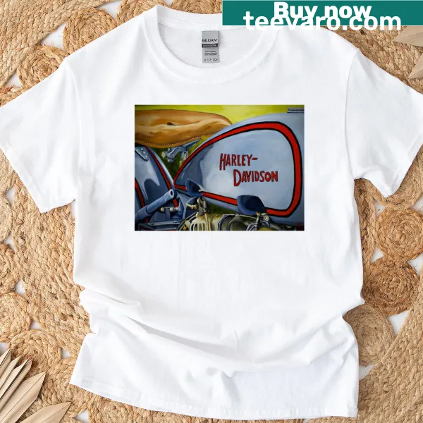 Vintage-style T-shirt featuring a classic motorcycle graphic