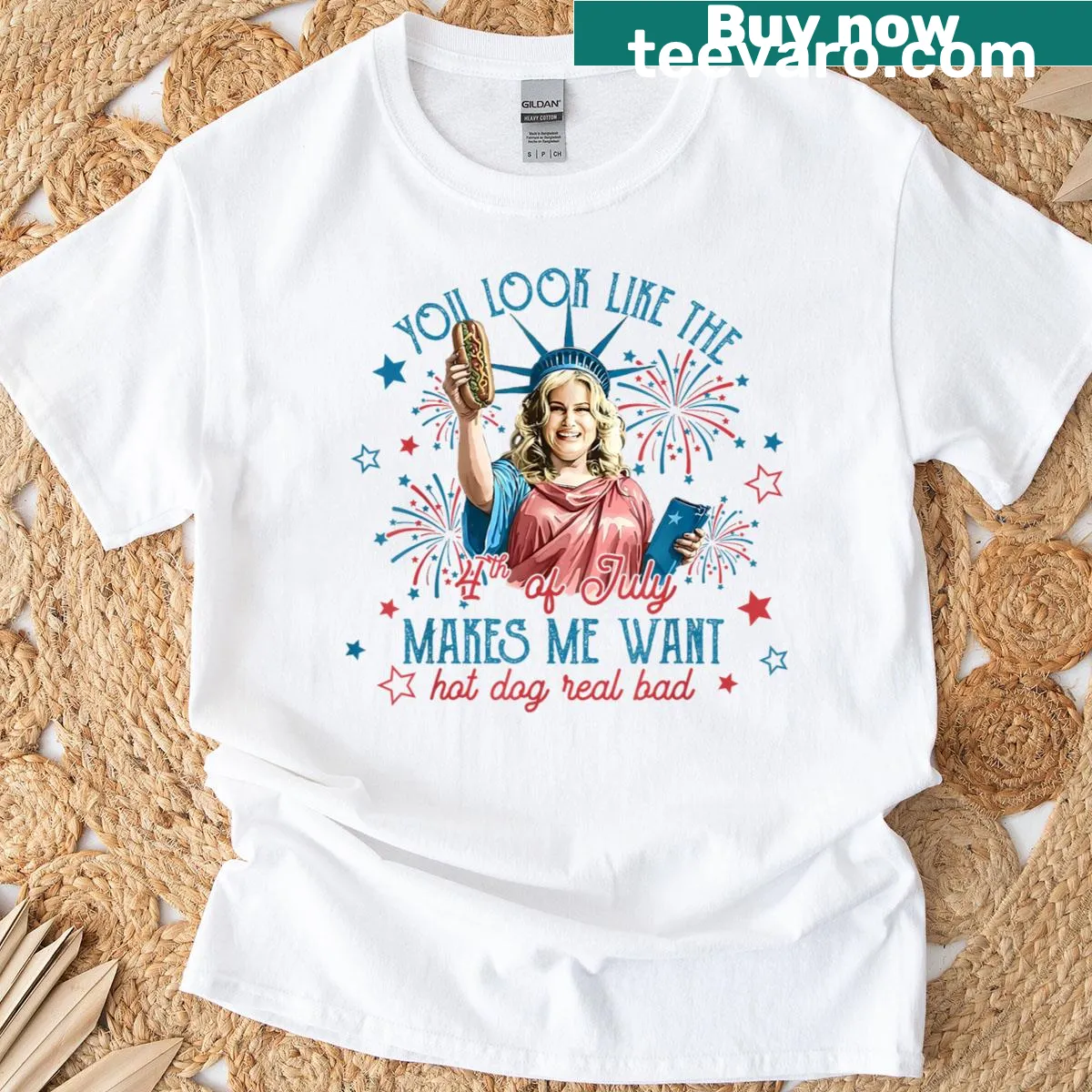 Funny shirt with text about 4th of July and hot dogs — on a men's t-shirt
