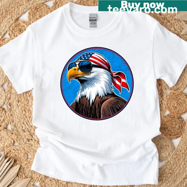 Vintage-style T-shirt featuring an eagle symbolizing patriotism