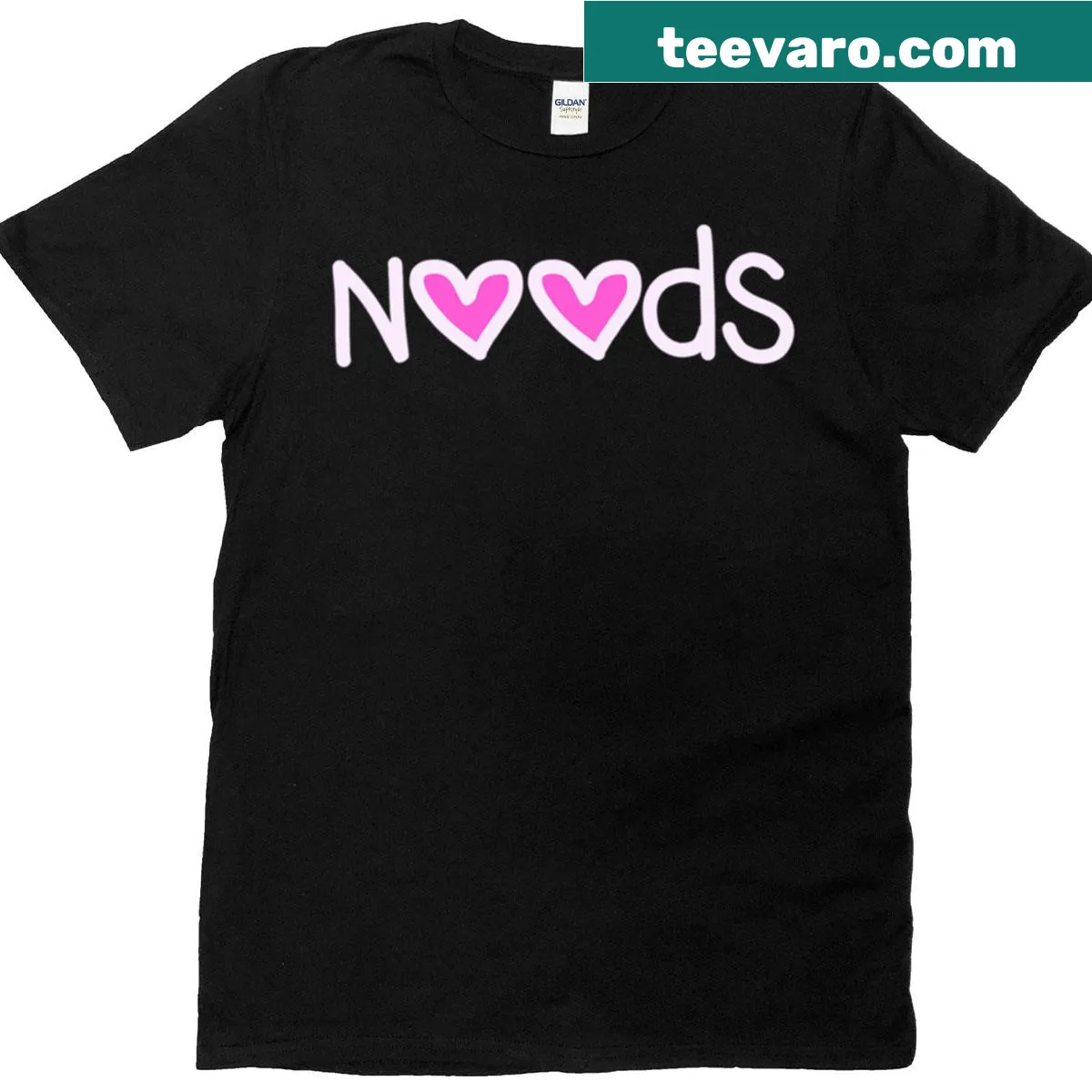 Cartoon design of noodles with pink love hearts on a T-shirt — on a men's t-shirt