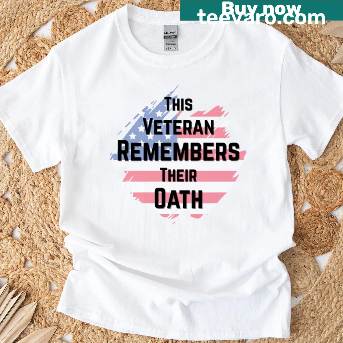 T-shirt with the phrase This Veteran Remembers Their Oath — on a men's t-shirt