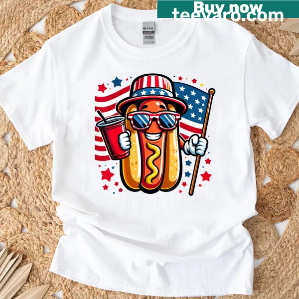 Funny hotdog design T-shirt for the 4th of July