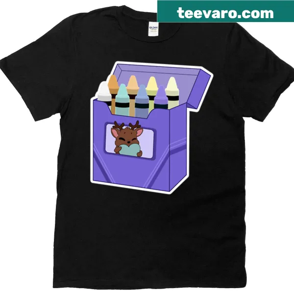 Oversized t-shirt with a fun crayon box graphic