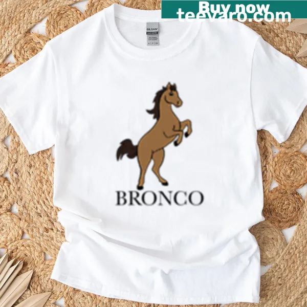 Charming horse illustration on a T-shirt celebrating equestrian beauty