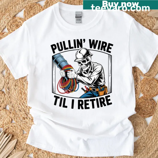 Funny electrician skeleton graphic t-shirt for men