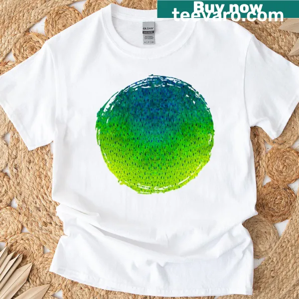 T-shirt featuring an intricate mahi mahi fish skin pattern